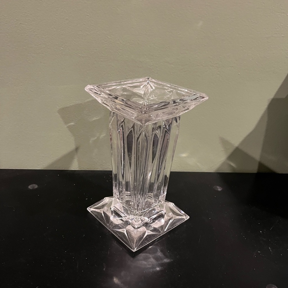 PartyLite Quad Prism Pedestal Fine 24% Lead Crystal Pillar Candle Holder P7374